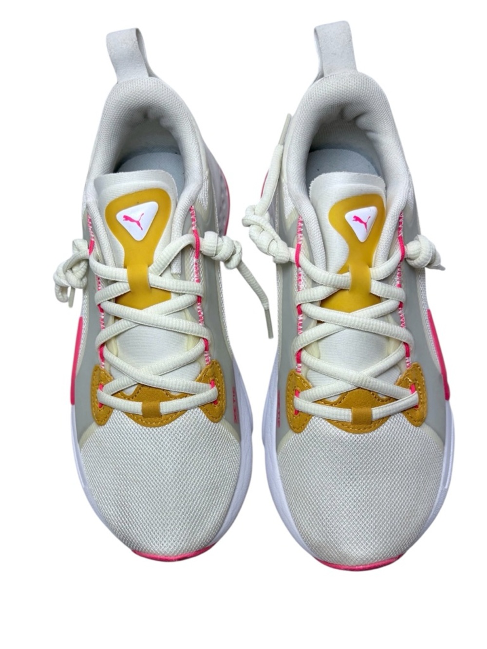 Puma Xetic Women’s Cream and Pink Active Sneakers Sz 6 US